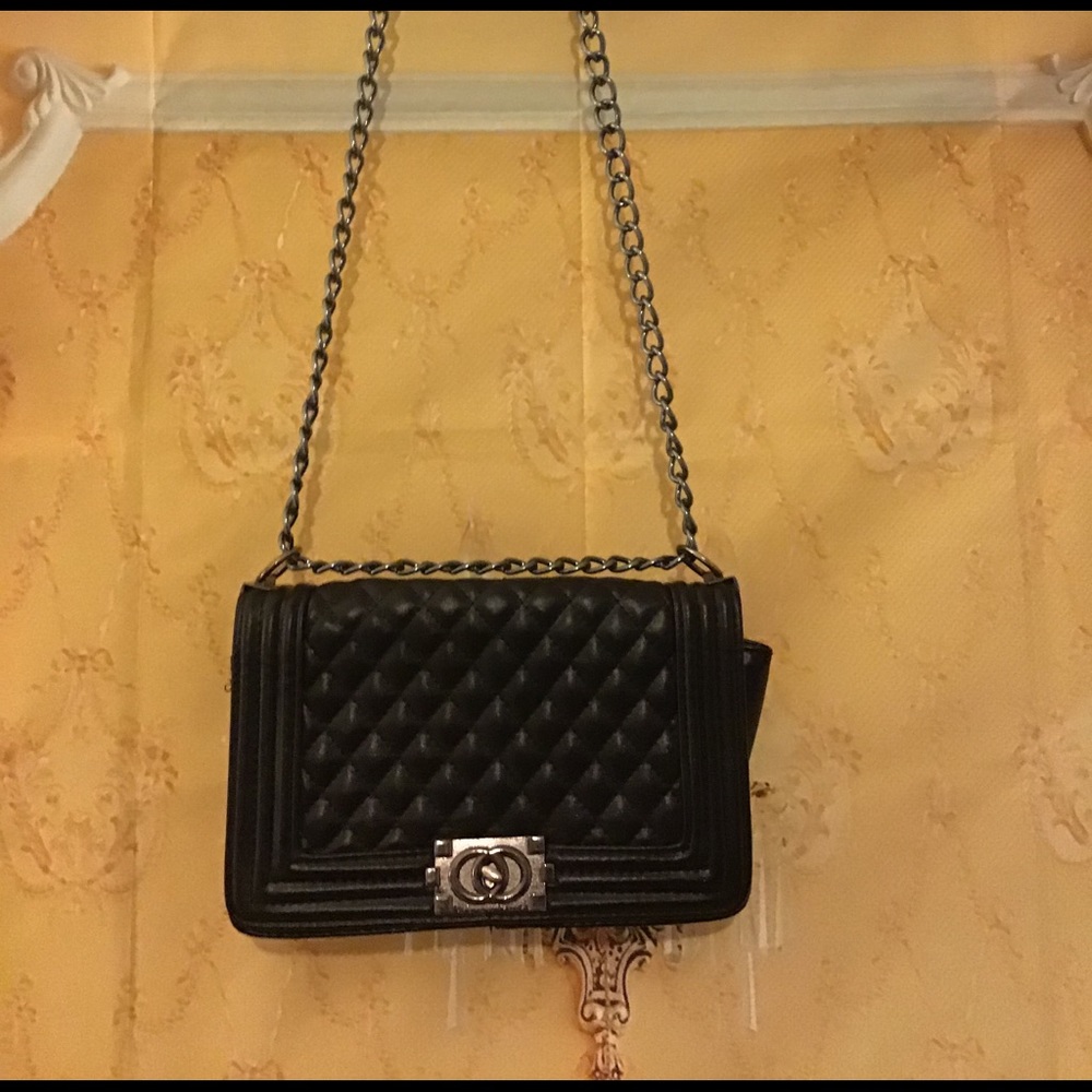 Black Purse